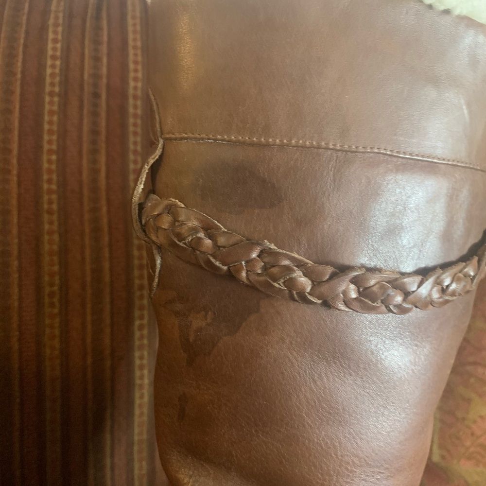 Ugg Savanna 3209 boot leather upper/wooden heels - Picture 5 of 6